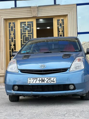 Toyota Prius: 1.5 l | 2005 il Hetçbek
