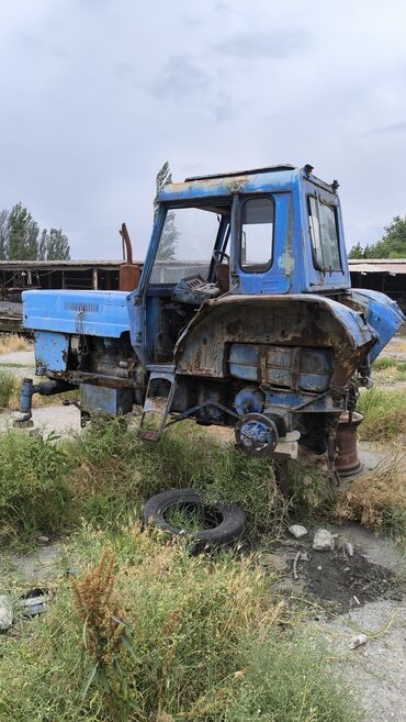 аренда трактор: Продаю трактор мтз-80 на запчасти адрес Бишкек село кок жар цена