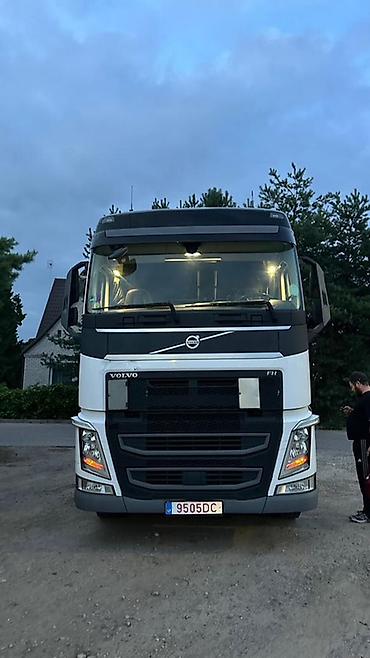 щит прибор вольво: Тягач, Volvo, 2020 г., Без прицепа — 5