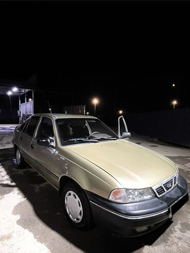 фара на дайво нубира: Daewoo Nexia: 2007 г., 1.5 л, Механика, Бензин, Седан