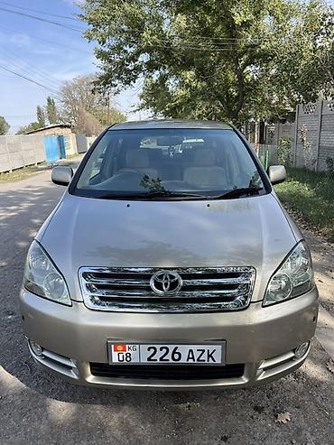 заз сенс: Toyota Ipsum: 2003 г., 2.4 л, Автомат, Бензин, Минивэн — 3