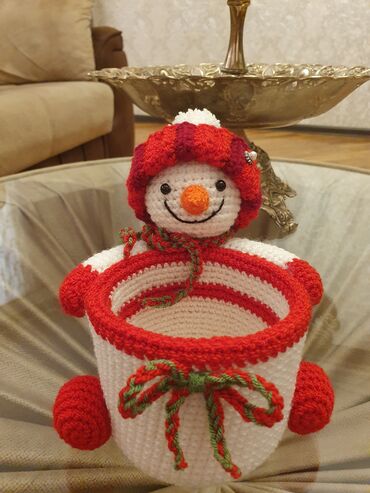 Yeni il oyuncaqları və bəzəkləri: Əl işi toxuma “qar adam” formalı çoxməqsədli təşkilatçı/mişka qabı — 1