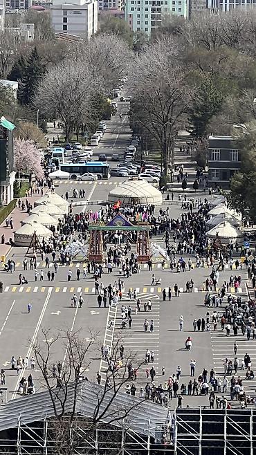 Аренда юрт: Аренда юрты, Каркас Деревянный, 85 баш, Стол, С полом, Казан — 14