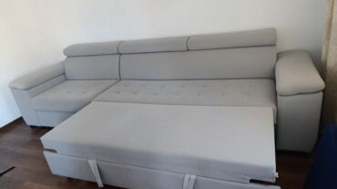 Прямые диваны: Прямой диван с длинными подлокотниками и регулируемыми подголовниками — 9