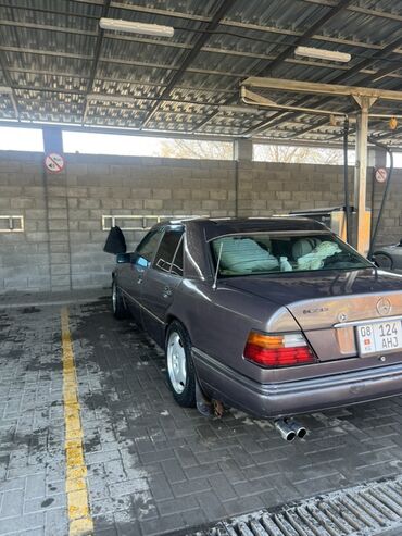 Mercedes-Benz: Mercedes-Benz W124: 1993 г., 3.2 л, Автомат, Бензин, Седан — 1