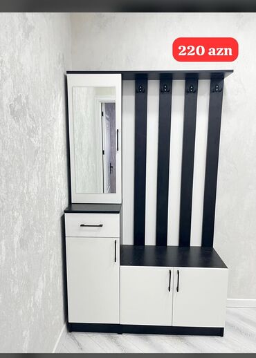 Dolablar: Yeni, Düz dolab, Dəhliz dolabı