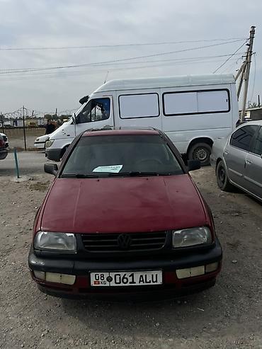 дверная обшивка гольф 3: Volkswagen Vento: 1994 г., 1.8 л, Седан — 2