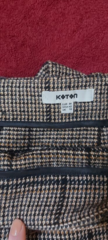 yun paltar: KOTON ETEK 44 RAZMER