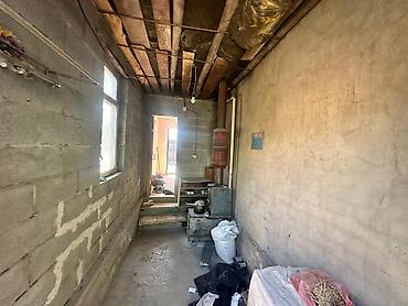 Продажа коттеджей и домов: 🏡 Продаётся уютный дом в Ак-Ордо! 📍 Пересечение ул. Лущихина и — 10