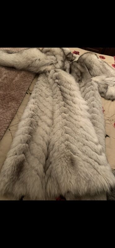 Krzneni kaputi: M, Sa postavom, Polarna lisica, bоја - Bež — 20