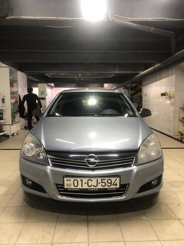 opel oluxanasi: Opel Astra: 1.4 l | 2009 il 120000 km Hetçbek