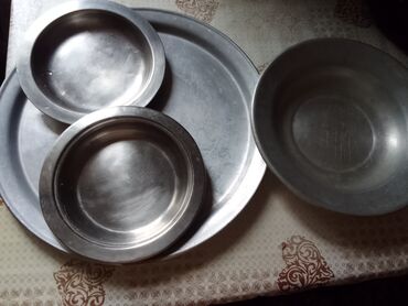 металическая посуда: Посуда алюминиевая и металическая