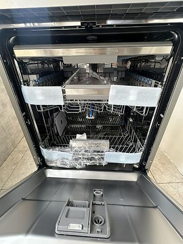 et masini: Midea qabyuyan maşın – tam ölçülü, paslanmayan polad korpuslu.Qiymətdə — 3