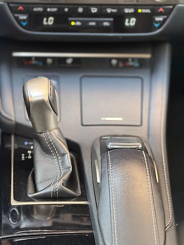 Lexus: Lexus ES: 2.5 l | 2016 il Sedan — 17