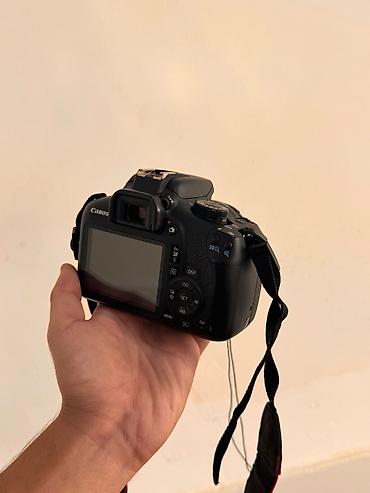 Фотоаппараты: Canon EOS 1300D DSLR fotoaparat hec islenmiyib tezedir - Sensor: 18 — 4