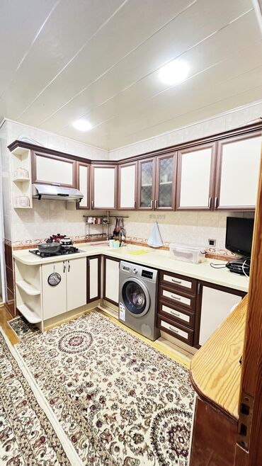 xacmaz ev alqi satqi: Ceyranbatan, 4 otaqlı, Köhnə tikili, 100 kv. m