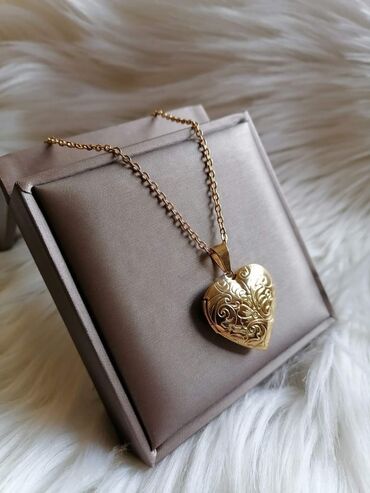 Ogrlice: Ogrlice 1500 — 23