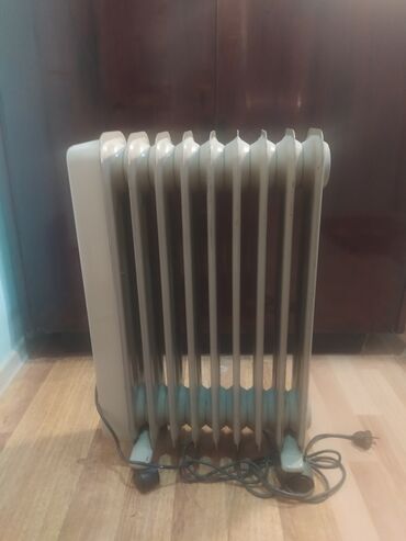 radiator tokla: Radiator satılır, heç bir problemi yox, işlək vəziyyətdə