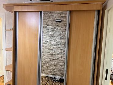 paltar dolabl: İşlənmiş, 3 qapılı, Güzgülü, Taxta, Kupe, Düz dolab — 1