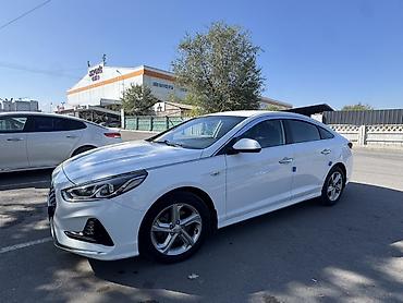 Hyundai Sonata: 2021 г., 2 л, Автомат, Газ, Седан