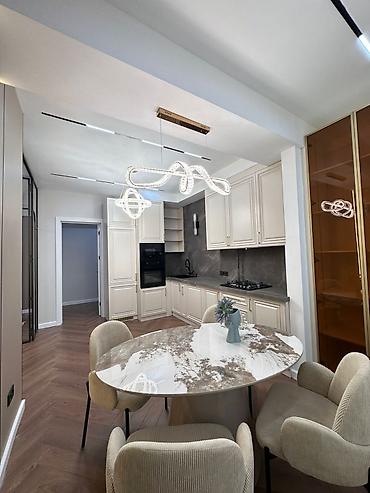 Продажа квартир: 2 комнаты, 77 м², Элитка, 8 этаж, Дизайнерский ремонт — 5