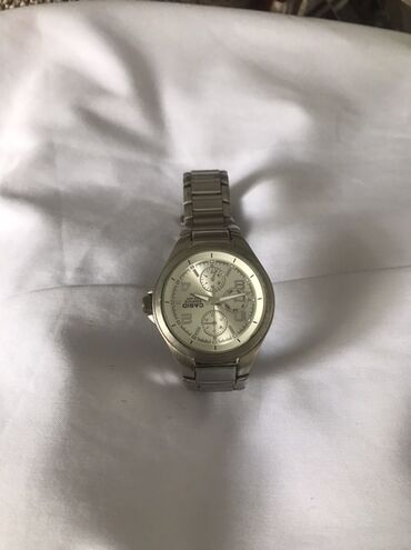 İşlənmiş, Qol saatı, Casio