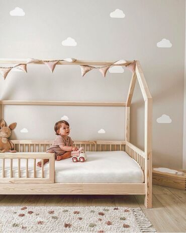 детский кровать: Детская кровать из Пинтереста, массив сосны, новая кровать, не