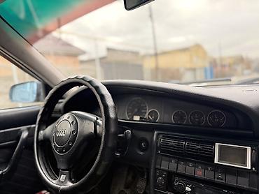 Audi: Audi A6: 1995 г., 2.6 л, Механика, Газ — 10