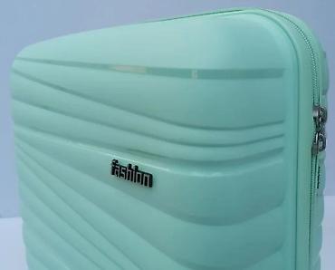 Putni koferi i torbe: Tvrdi kofer na točkiće – mint zelena boja - Kompaktna veličina — 8