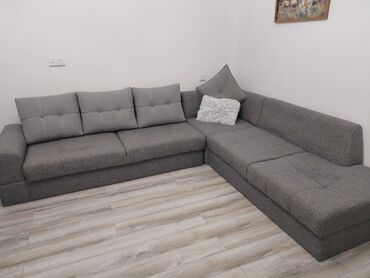 xalca uzlukleri: Künc divan, Parça