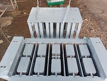 Матрицы для стройматериалов: Матрицы, прессформы для пескоблока в большом объеме, широкий — 17