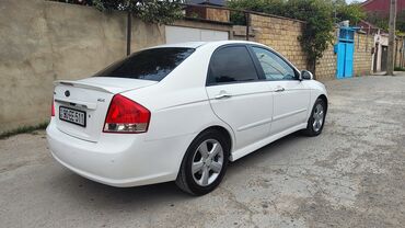 фольксваген модельный ряд и цены: Kia Cerato: 1.6 l | 2008 il Sedan