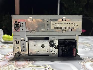ucuz masin manitoru: Mercedes-Benz COMAND 2.0 (A210 820 54 89) multimedia/navi başlıq - — 3