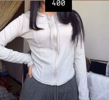 Другая женская одежда: 400
