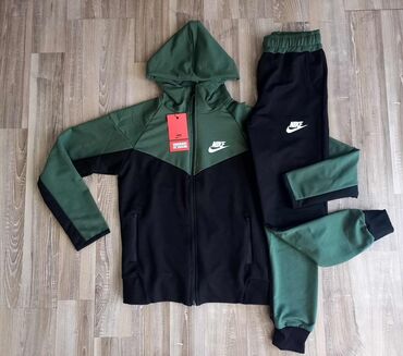 Kompleti: Nike, Komplet: Duks, Pantalone — 11