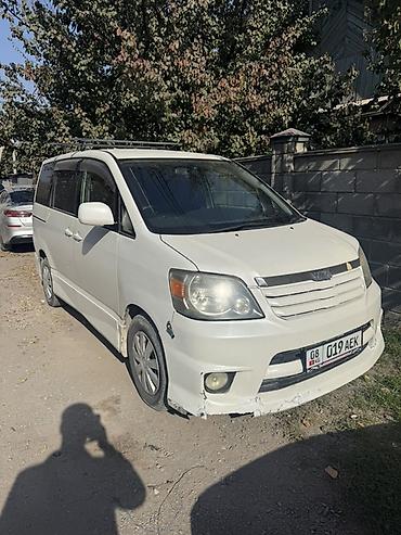 ноах запчасти: Toyota Noah: 2002 г., 2 л, Бензин, Минивэн — 1