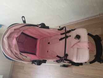 Uşaq arabaları: Klassik gəzinti arabası, İşlənmiş, Cins: Qız, Yaş: 18-24 ay, Ünvandan götürmə