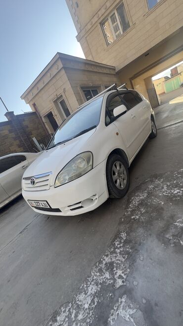 продам авто в бишкек: Toyota Ipsum: 2002 г., 2.4 л, Автомат, Бензин, Минивэн