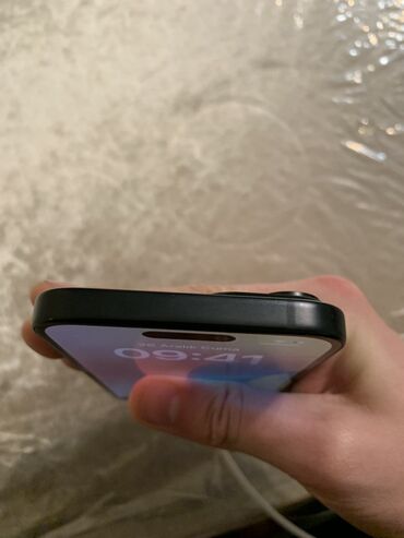 Apple iPhone: IPhone 15, 128 GB, Qara, Face ID — 6