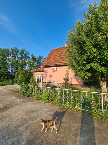 Куплю квартиру: 3 комнаты, 65 м²