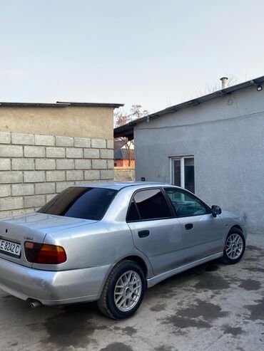 поджеро продажа: Mitsubishi Carisma: 1997 г., 1.6 л, Механика, Бензин, Седан