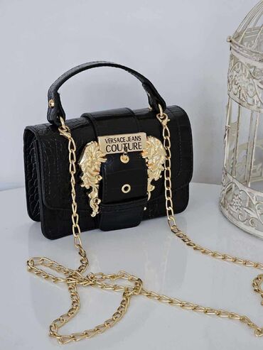 opposite torbice: Elegantna torbica, Versace