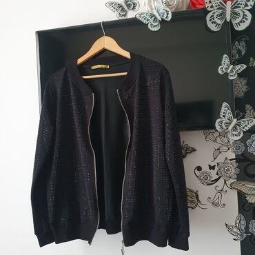 rubaskalar qadin ucun: Женская куртка 4XL (EU 48), цвет - Черный