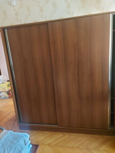 şkaf kupe: Yeni, Kupe, 2 qapılı Düz dolab