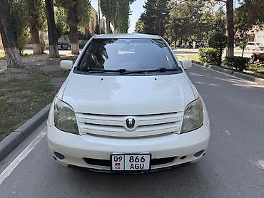 корай 5: Toyota Ist: 2002 г., 1.5 л, Автомат, Бензин, Хэтчбэк — 2