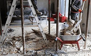 Digər tikinti xidmətləri: 🔨 SÖKÜNTÜ İŞLƏRİ GÖRÜRÜK 🔥 🏠 Köhnə təmirdən bezmisiniz? Biz sizin üçün — 8