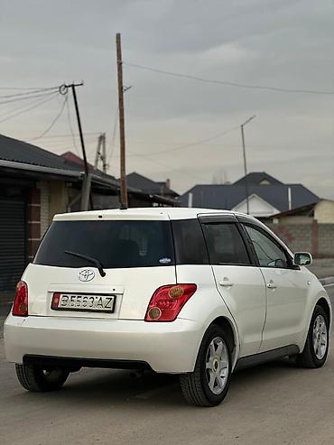 Toyota: Toyota ist: 2003 г., 1.3 л, Автомат, Бензин, Хэтчбэк — 6