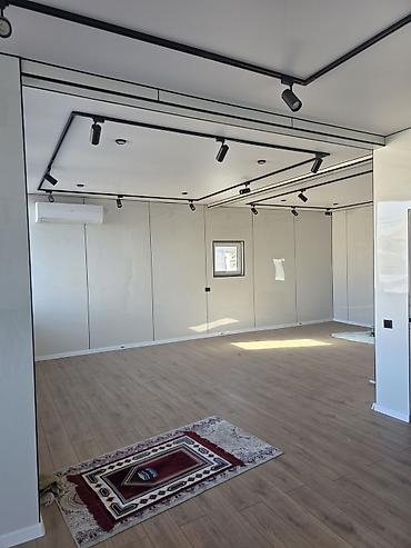сдам офис в аренду: Сдаю Офис целиком: 100 м², С ремонтом, С отдельным санузлом — 3