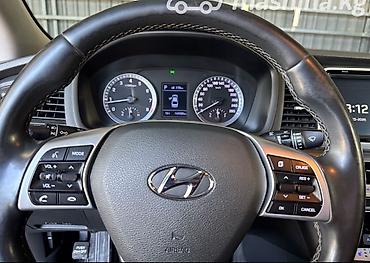 small car: Hyundai Sonata: 2018 г., 2 л, Автомат, Бензин, Седан — 9