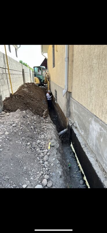 Услуги экскаватора: Экскаватор | Водопровод, Выкорчевывание пней, Демонтаж — 4